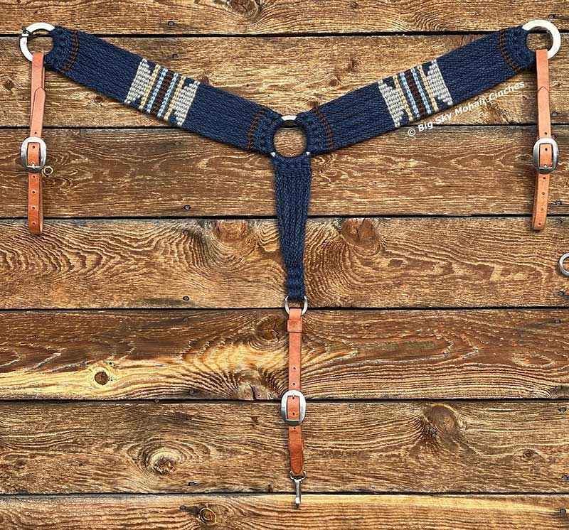 Pulls islandais pour femmes en laine lopi. Motifs et dessins traditionnels Pulls islandais pour femmes en laine lopi. Motifs et dessins traditionnels